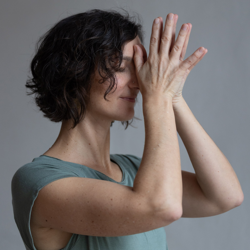 Yoga Praxis für innere Ruhe und Kraft in Linz