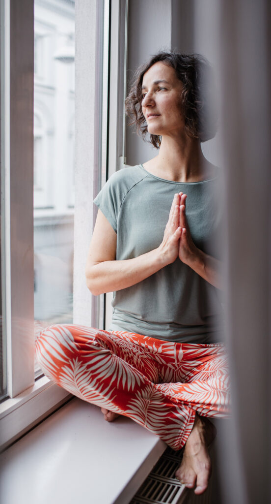 Yoga Praxis für innere Ruhe und Kraft in Linz